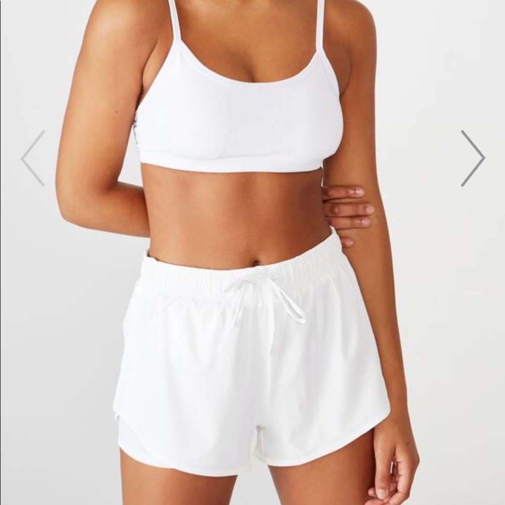 NWT Move Jogger Short